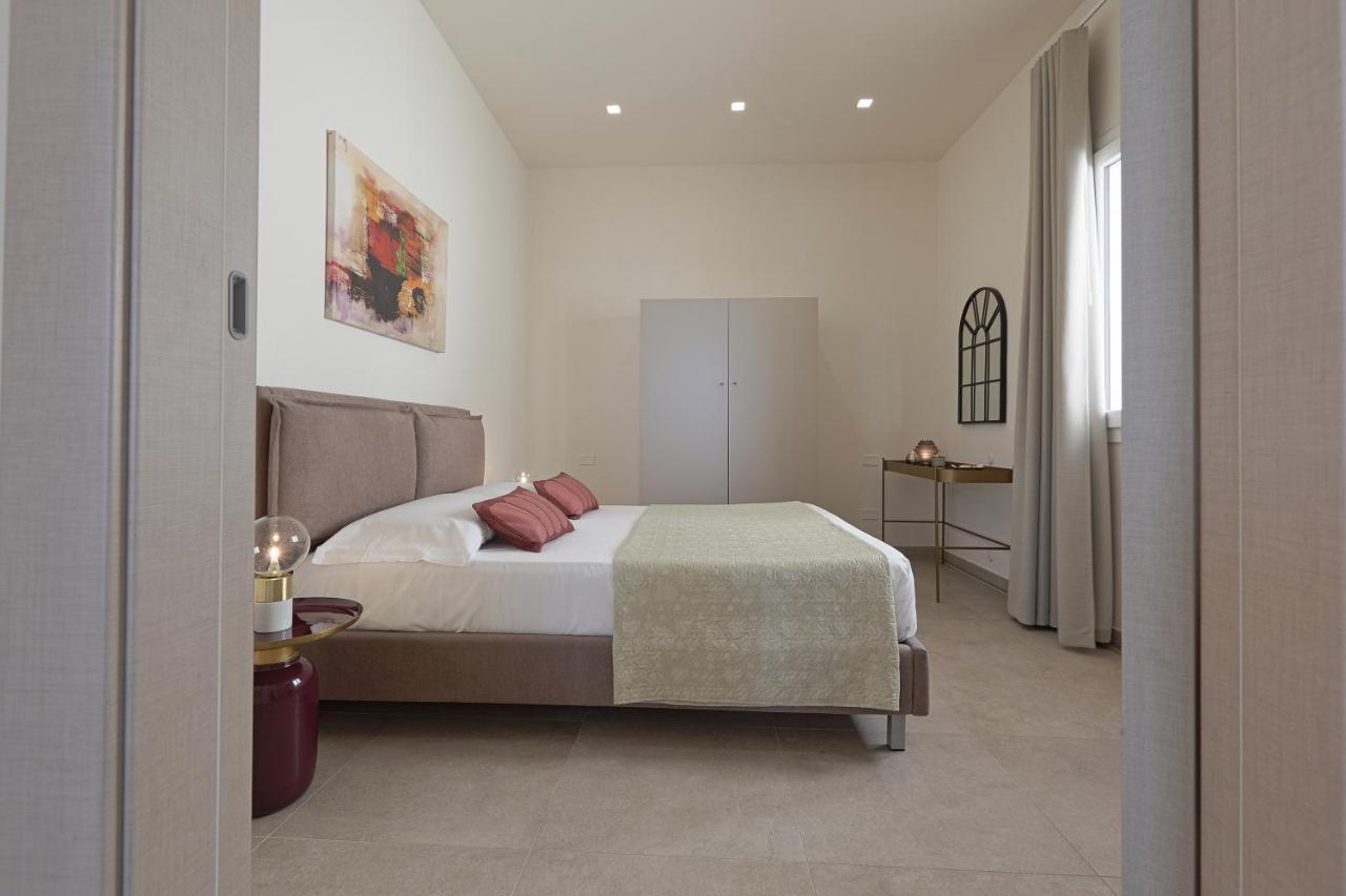 Mareli Suites Сан Леоне Екстериор снимка