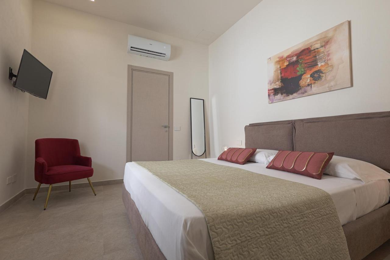 Mareli Suites Сан Леоне Екстериор снимка