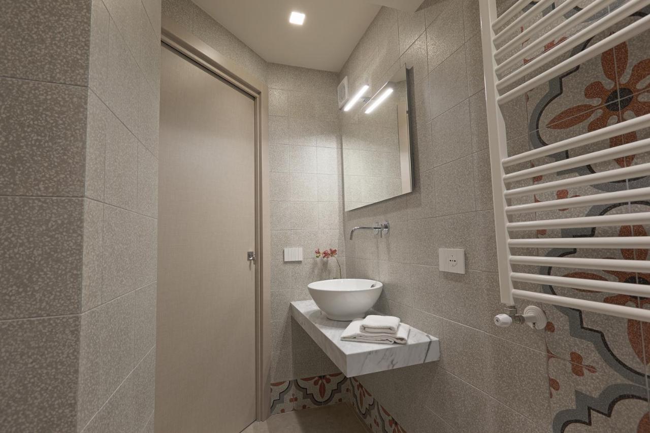 Mareli Suites Сан Леоне Екстериор снимка