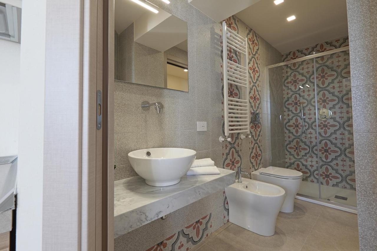 Mareli Suites Сан Леоне Екстериор снимка
