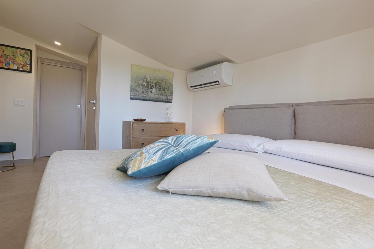 Mareli Suites Сан Леоне Екстериор снимка